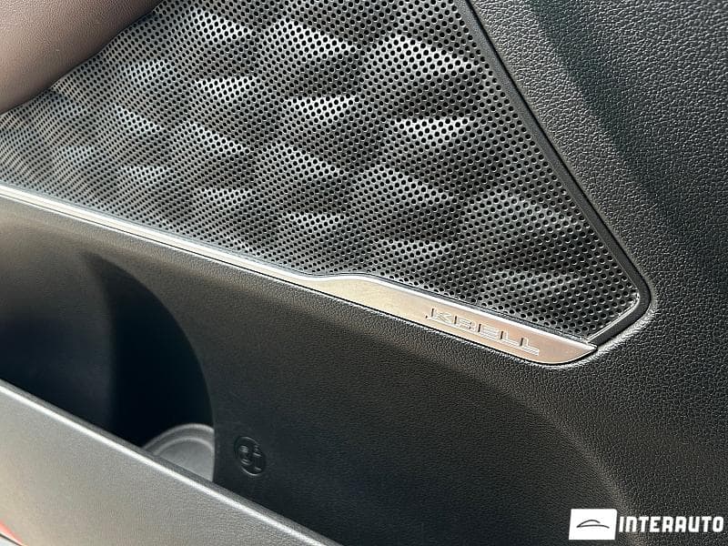 Hyundai Santa Fe 2018 — Миниатюра 14