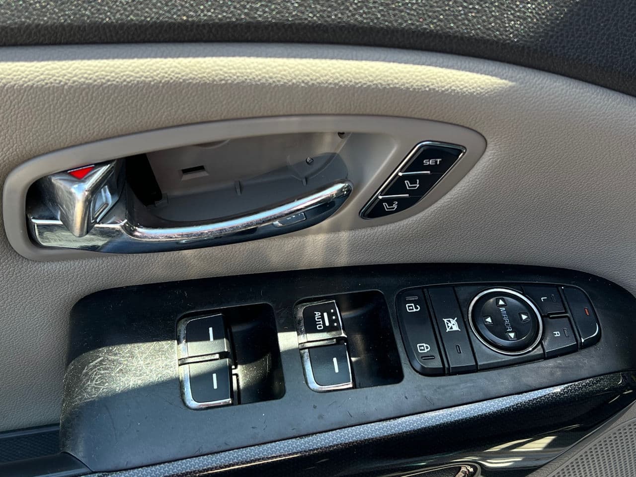 Kia Carnival 2016 — Миниатюра 5