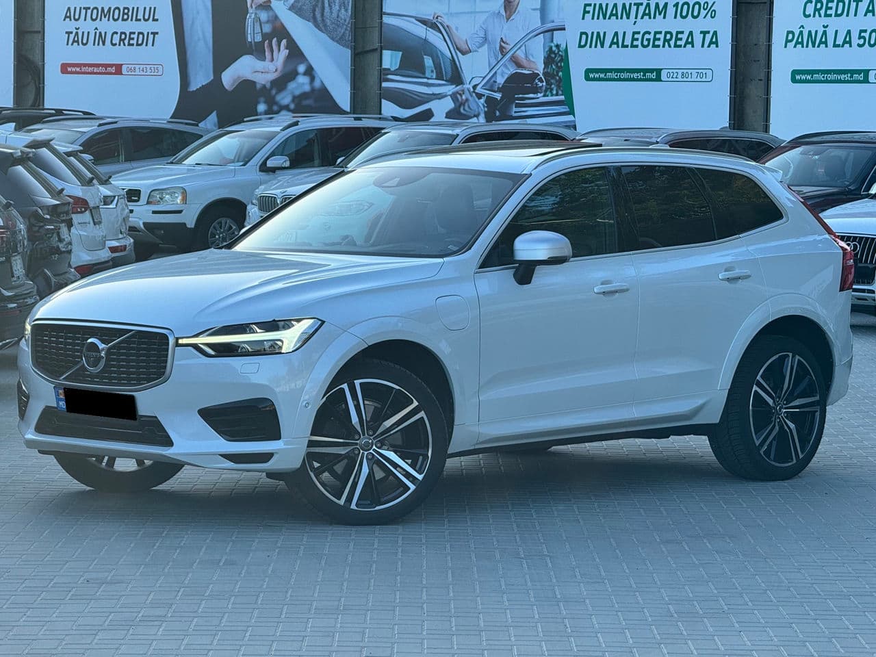 Volvo XC 60 2017 — Миниатюра 2