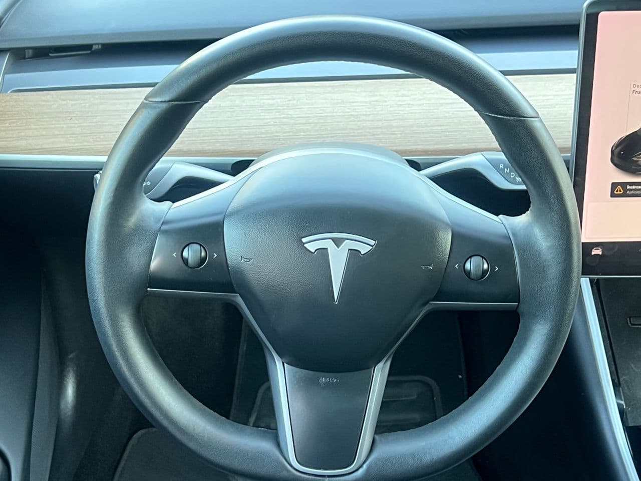 Tesla Model 3 2019 — Миниатюра 8