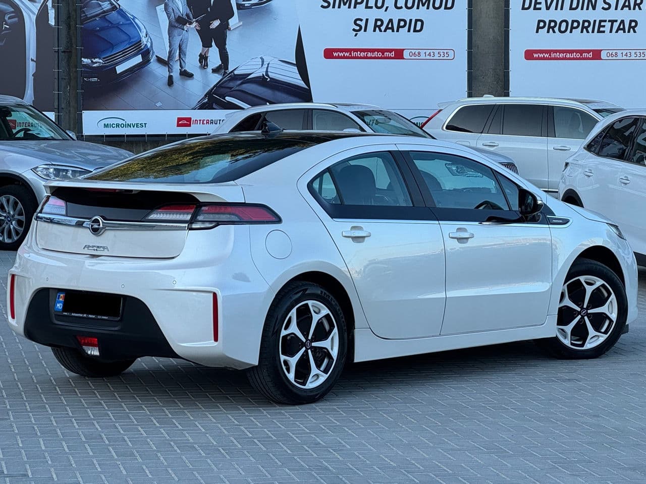 Opel Ampera 2012 — Миниатюра 3