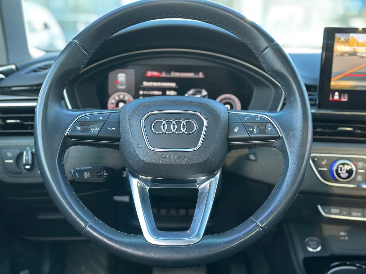 Audi A4 2021 — Миниатюра 10