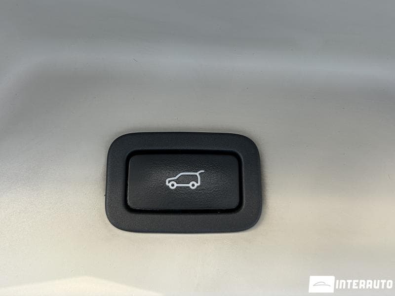 Land Rover Range Rover Vogue 2013 — Миниатюра 22