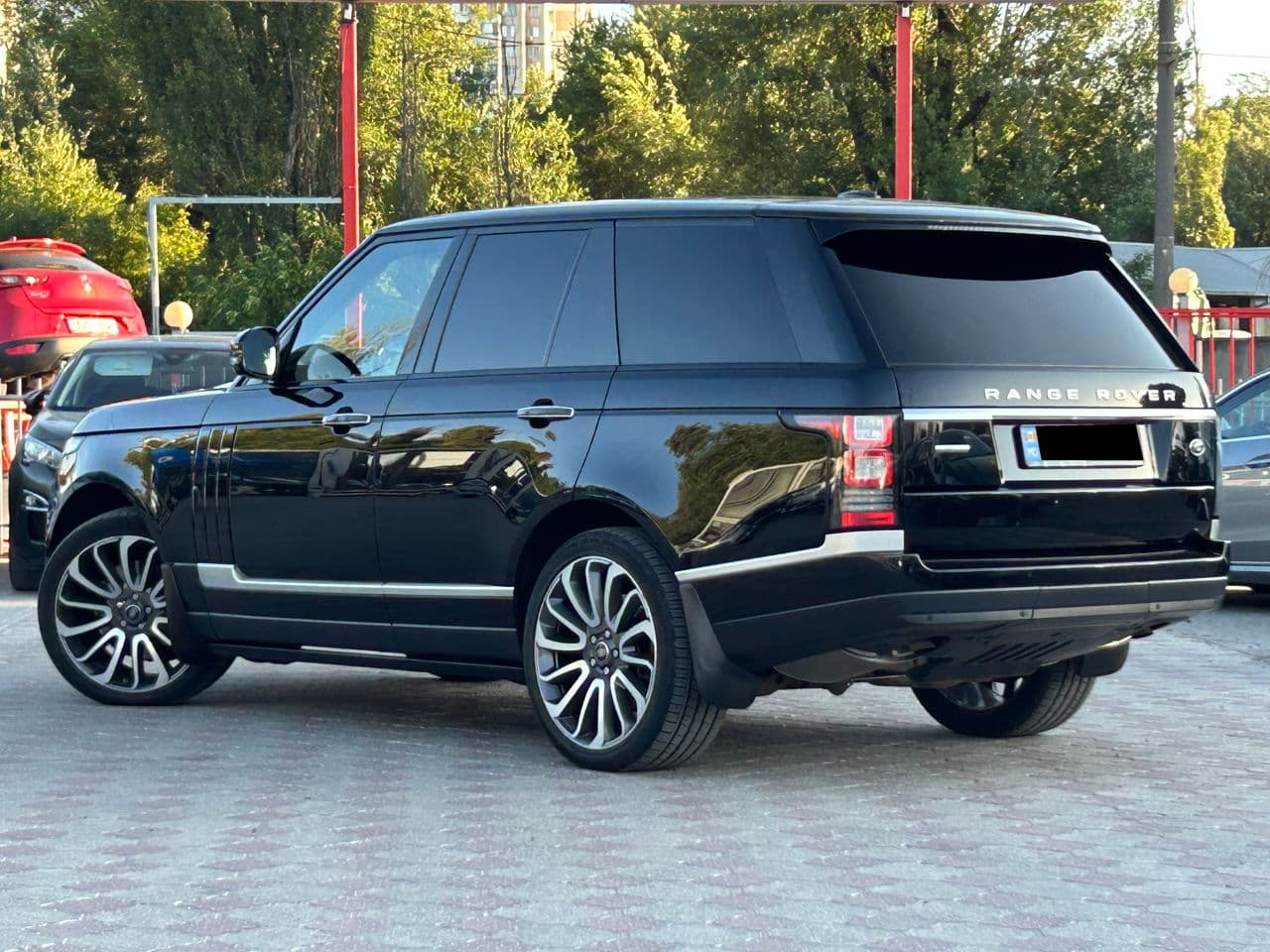 Land Rover Range Rover Vogue 2013 — Миниатюра 2