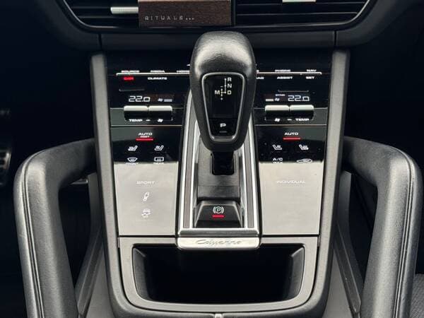 2018 Porsche Cayenne S — Miniatură 15
