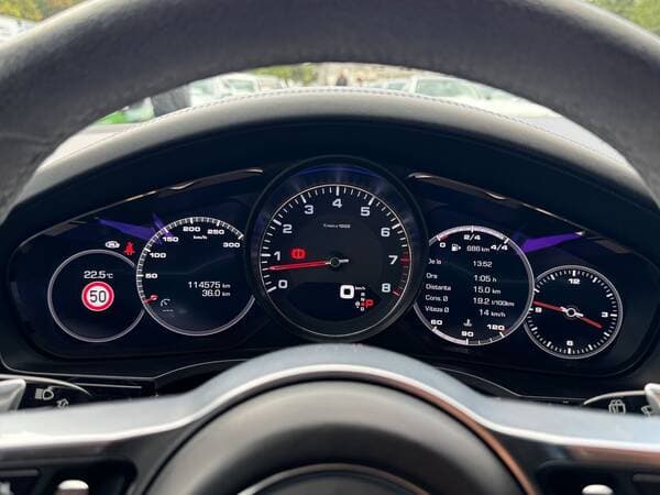 2018 Porsche Cayenne S — Miniatură 13