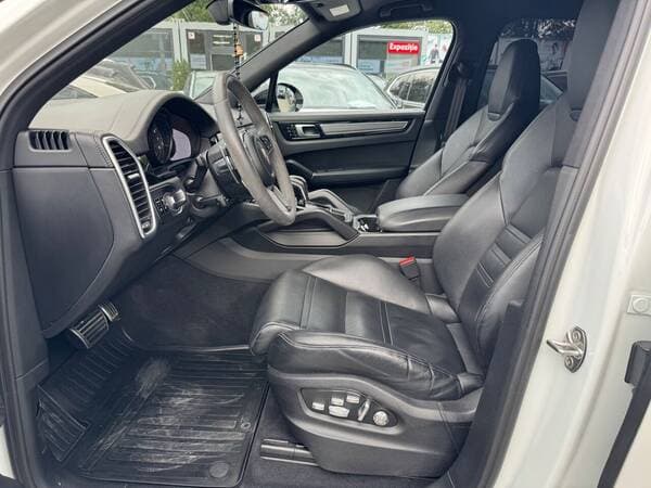 2018 Porsche Cayenne S — Miniatură 7