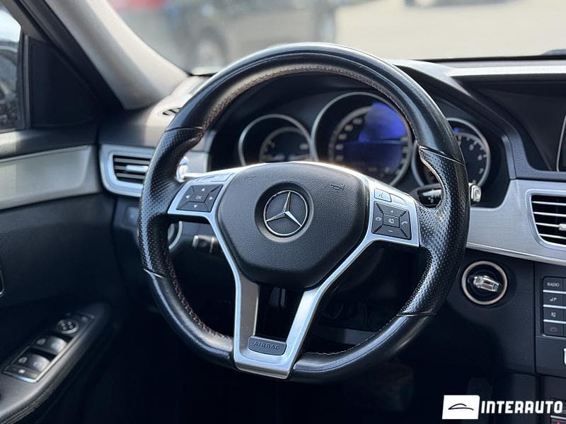 Mercedes E 200 2015 — Миниатюра 9