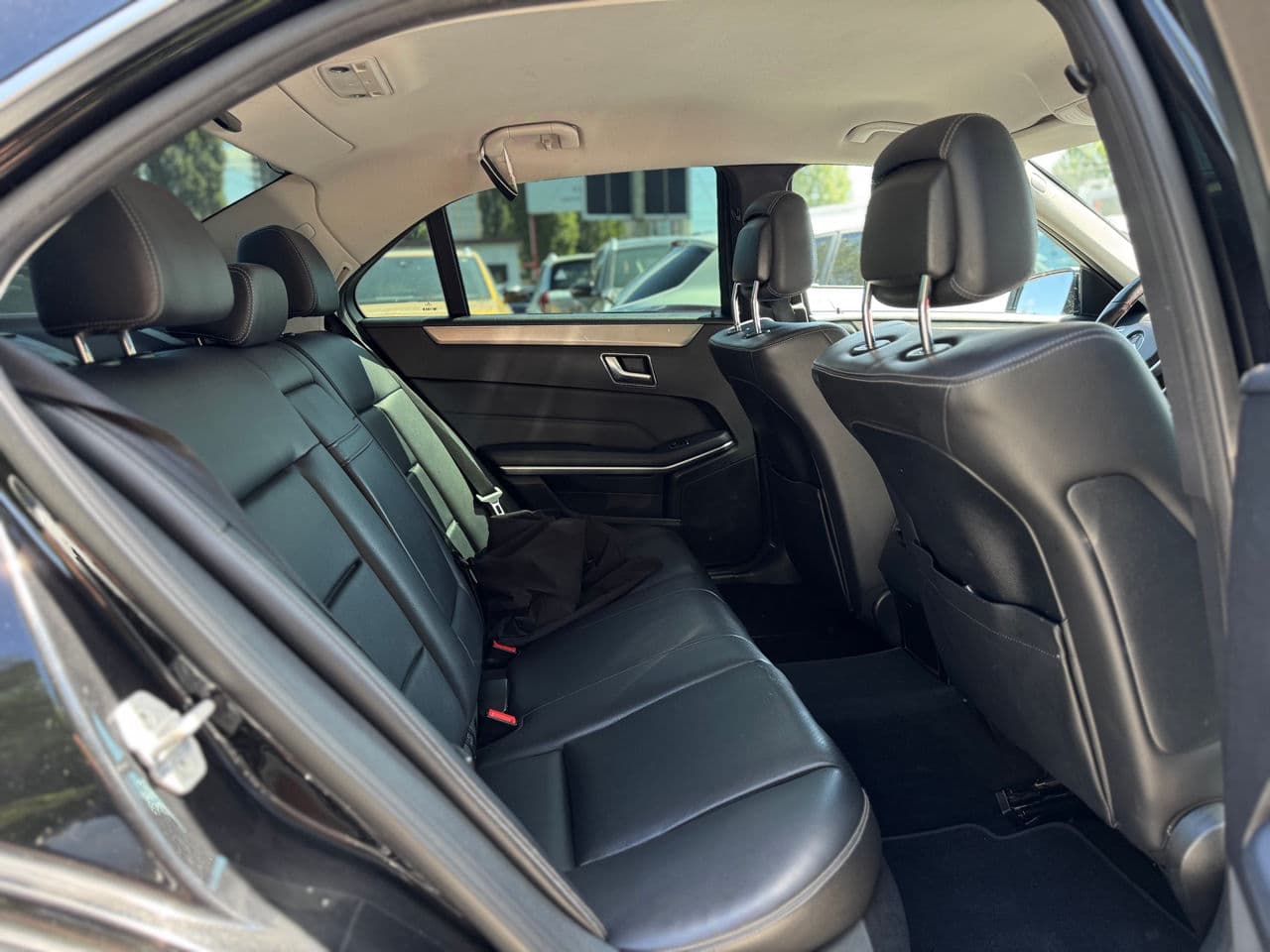 Mercedes E 200 2015 — Миниатюра 17