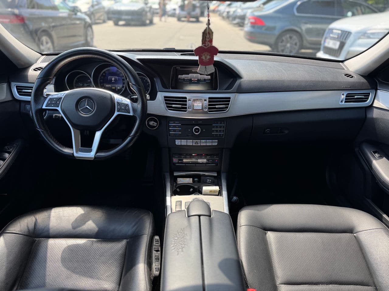 Mercedes E 200 2015 — Миниатюра 15
