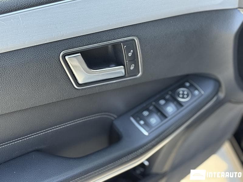 Mercedes E 200 2015 — Миниатюра 5