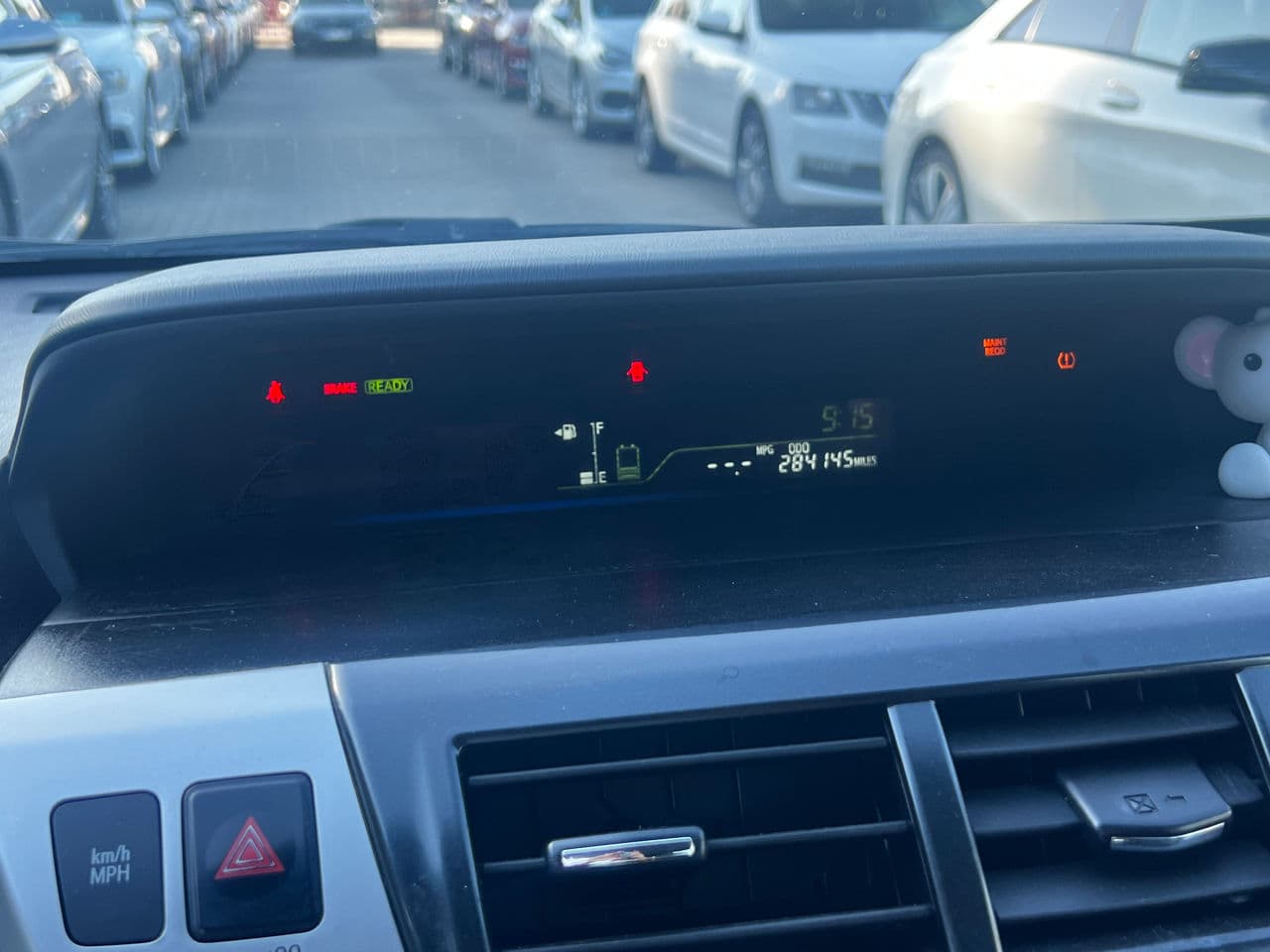 Toyota Prius Plus / V 2012 — Миниатюра 11