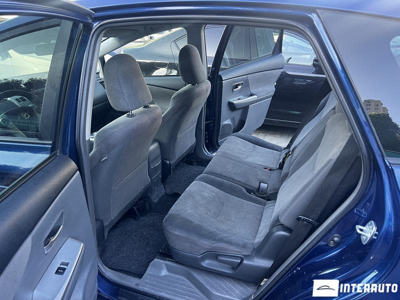 Toyota Prius Plus / V 2012 — Миниатюра 8