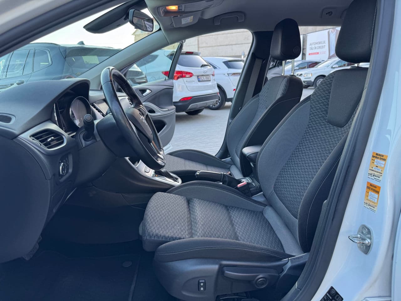 Opel Astra 2021 — Миниатюра 5