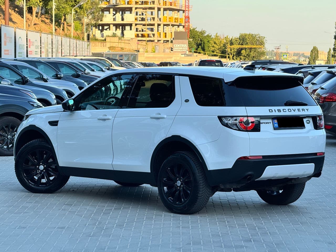 2019 Land Rover Discovery Sport — Miniatură 4