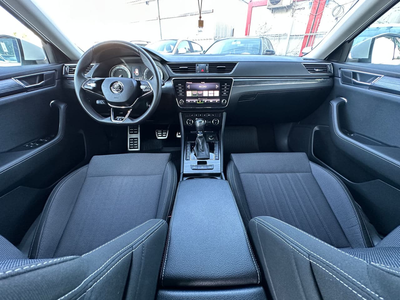 Skoda Superb 2020 — Миниатюра 7