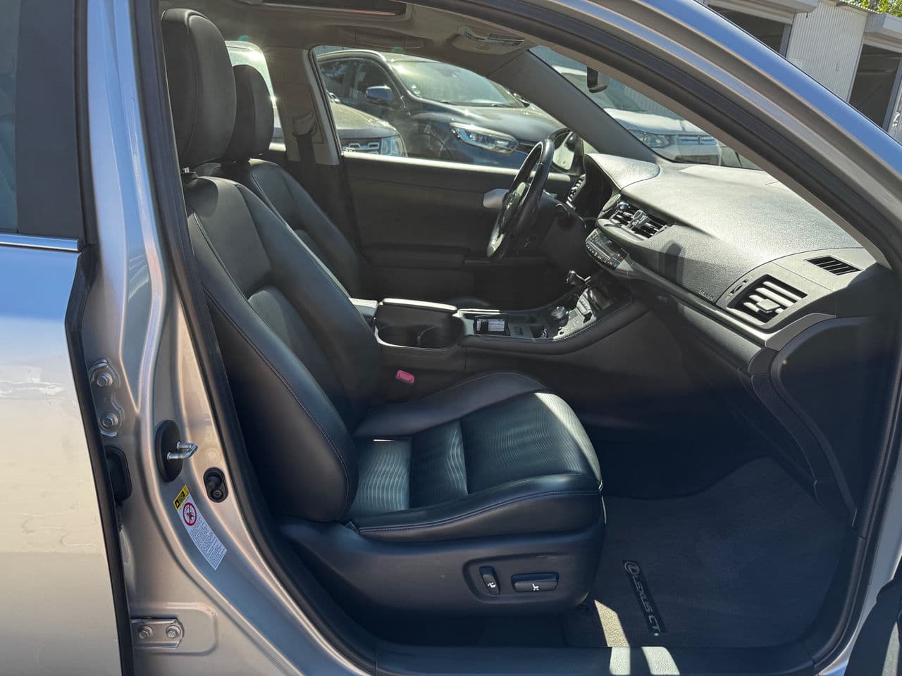 Lexus CT 200h 2013 — Миниатюра 6