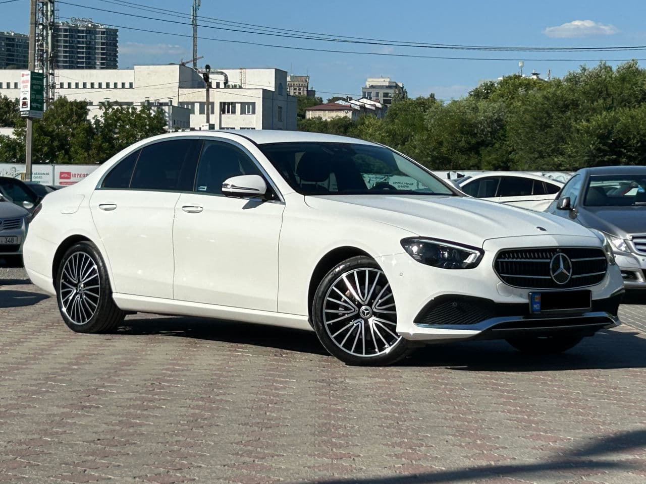 Mercedes E 220 2021 — Миниатюра 4