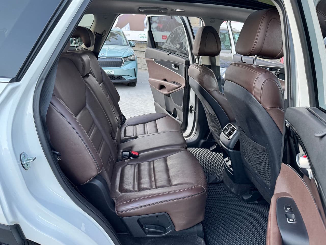 Kia Sorento 2015 — Миниатюра 15
