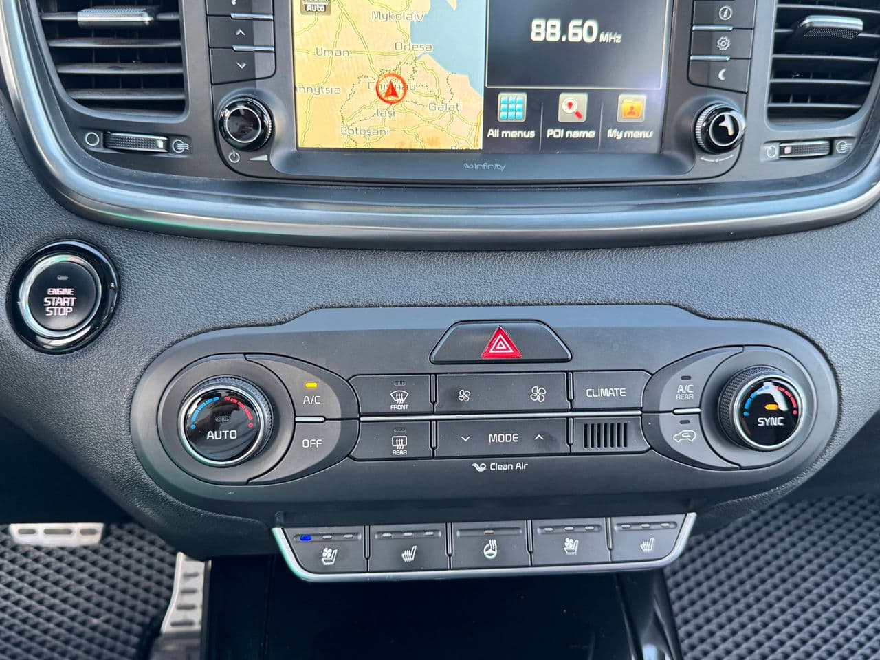 Kia Sorento 2015 — Миниатюра 11