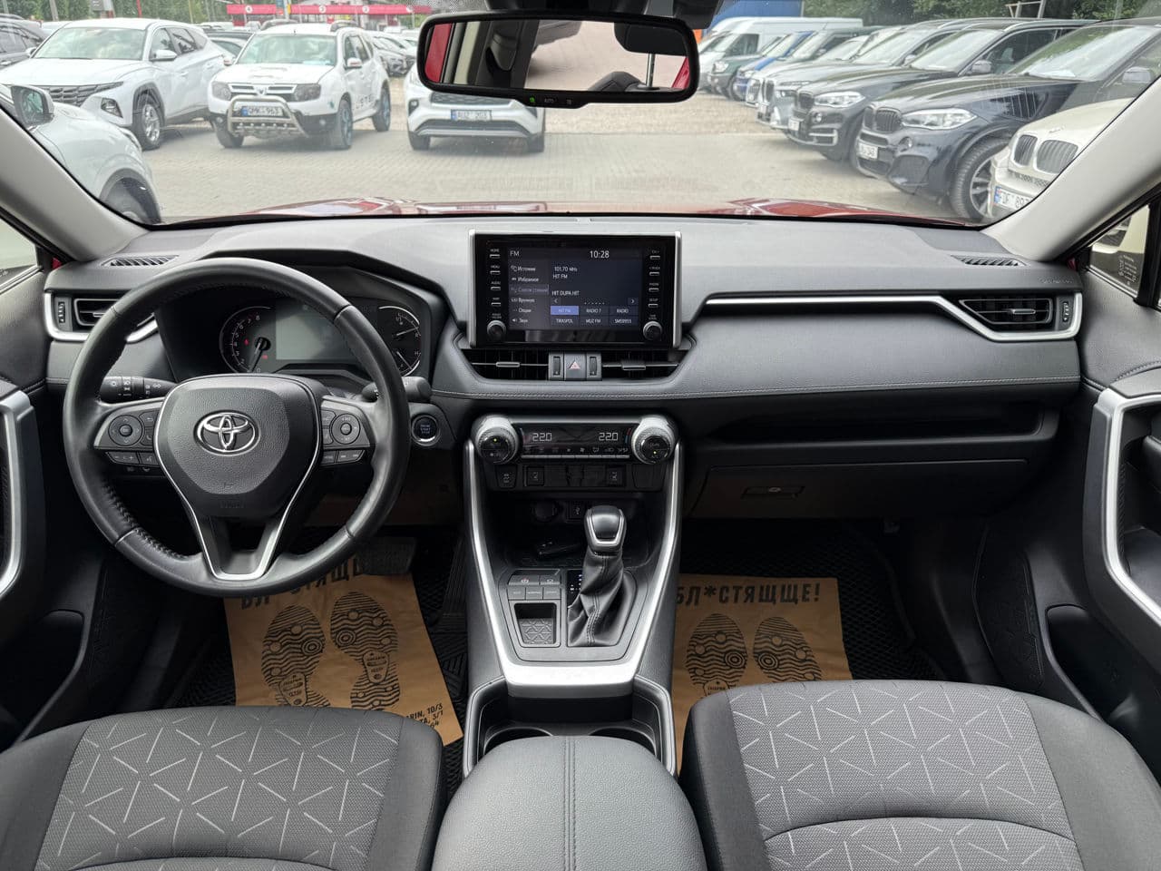 Toyota Rav-4 2021 — Миниатюра 8