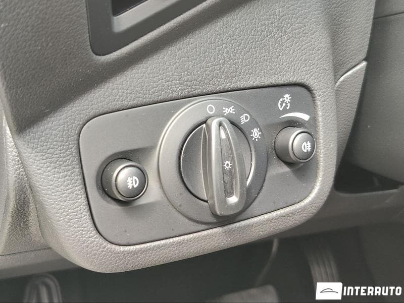 Ford C-MAX 2016 — Миниатюра 17