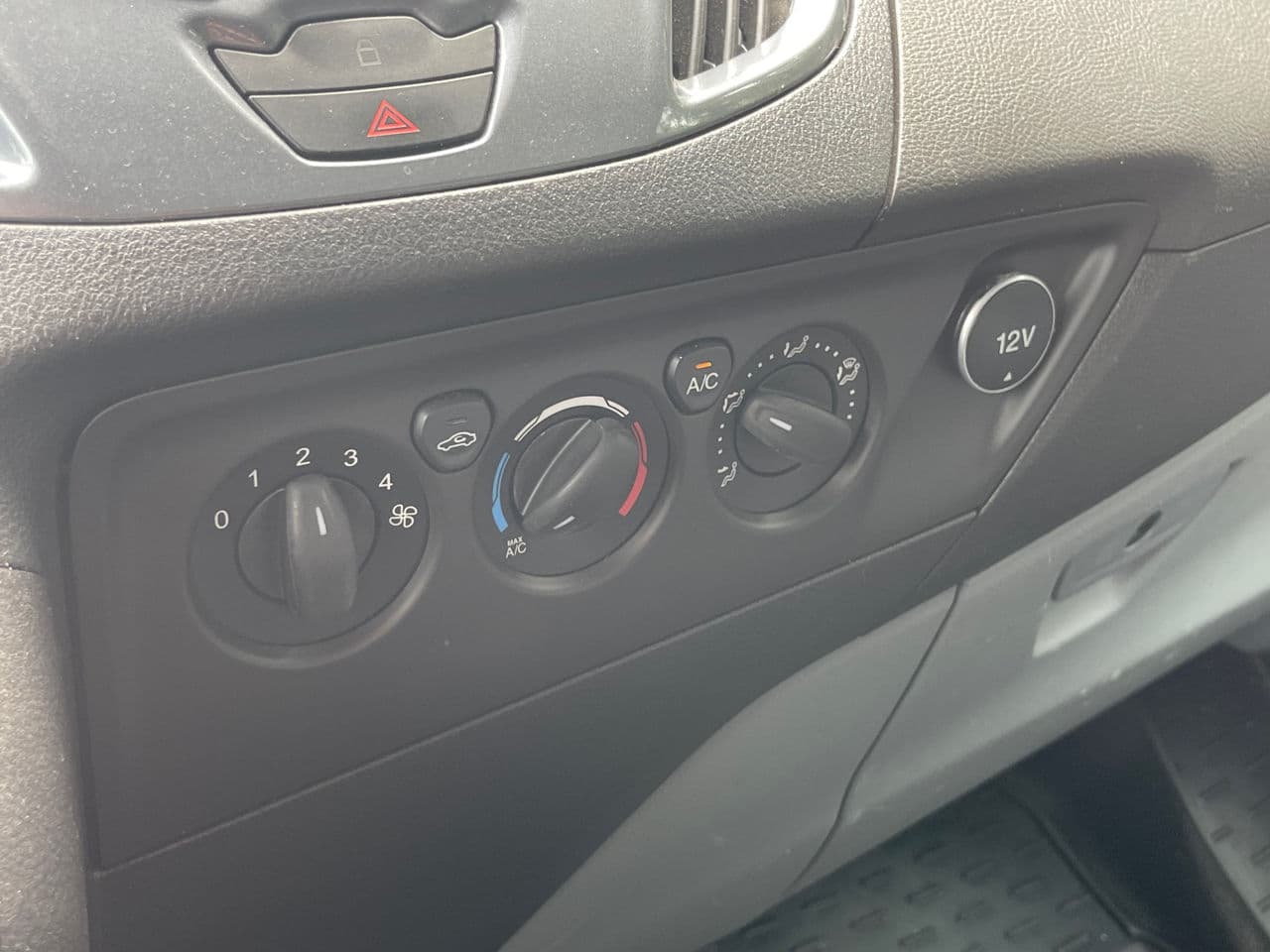 Ford Transit 2013 — Миниатюра 15