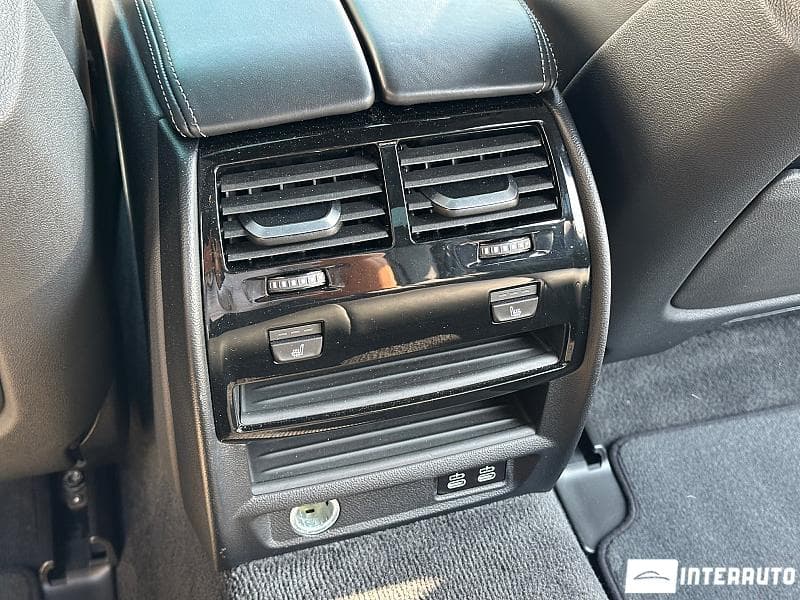 BMW M550i 2020 — Миниатюра 29