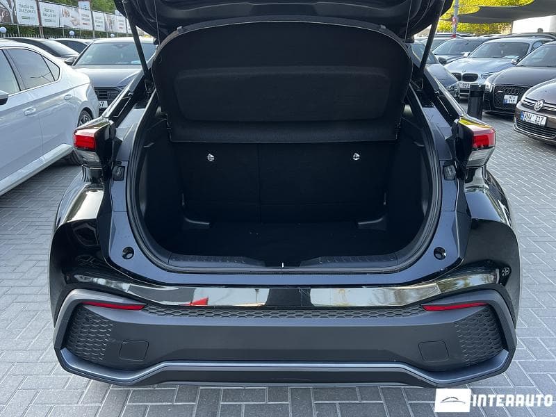 Toyota C-HR 2024 — Миниатюра 17