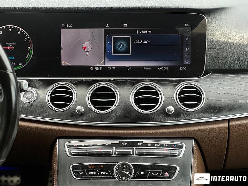 Mercedes E 300de 2019 — Миниатюра 11