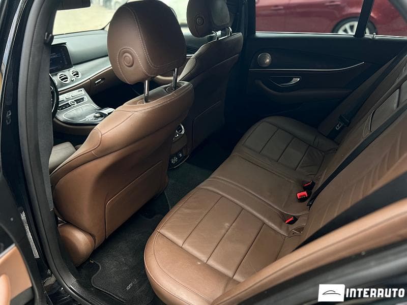 Mercedes E 300de 2019 — Миниатюра 9