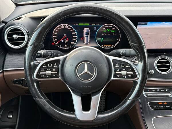 2019 Mercedes E 300de — Miniatură 8