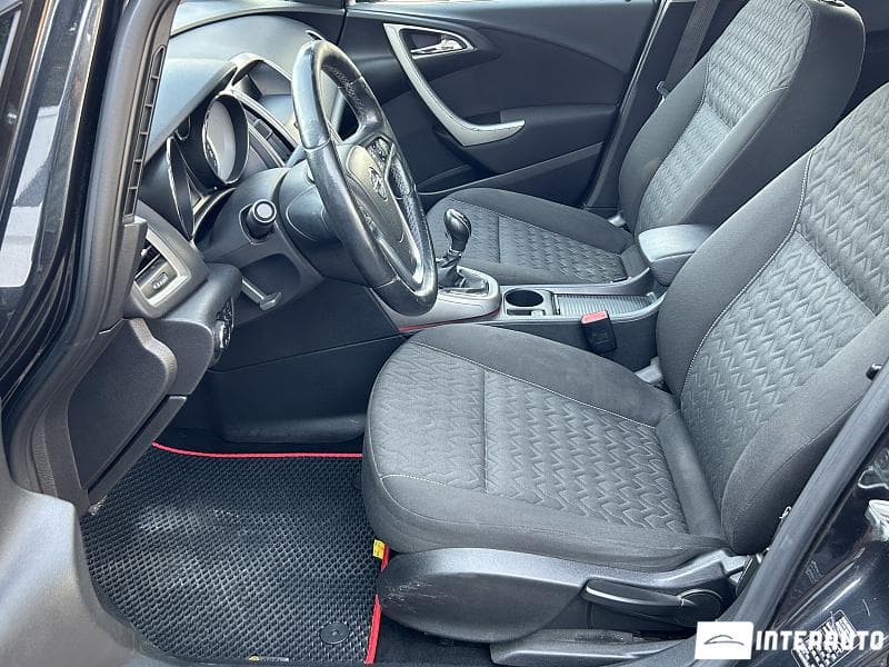 Opel Astra 2013 — Миниатюра 6