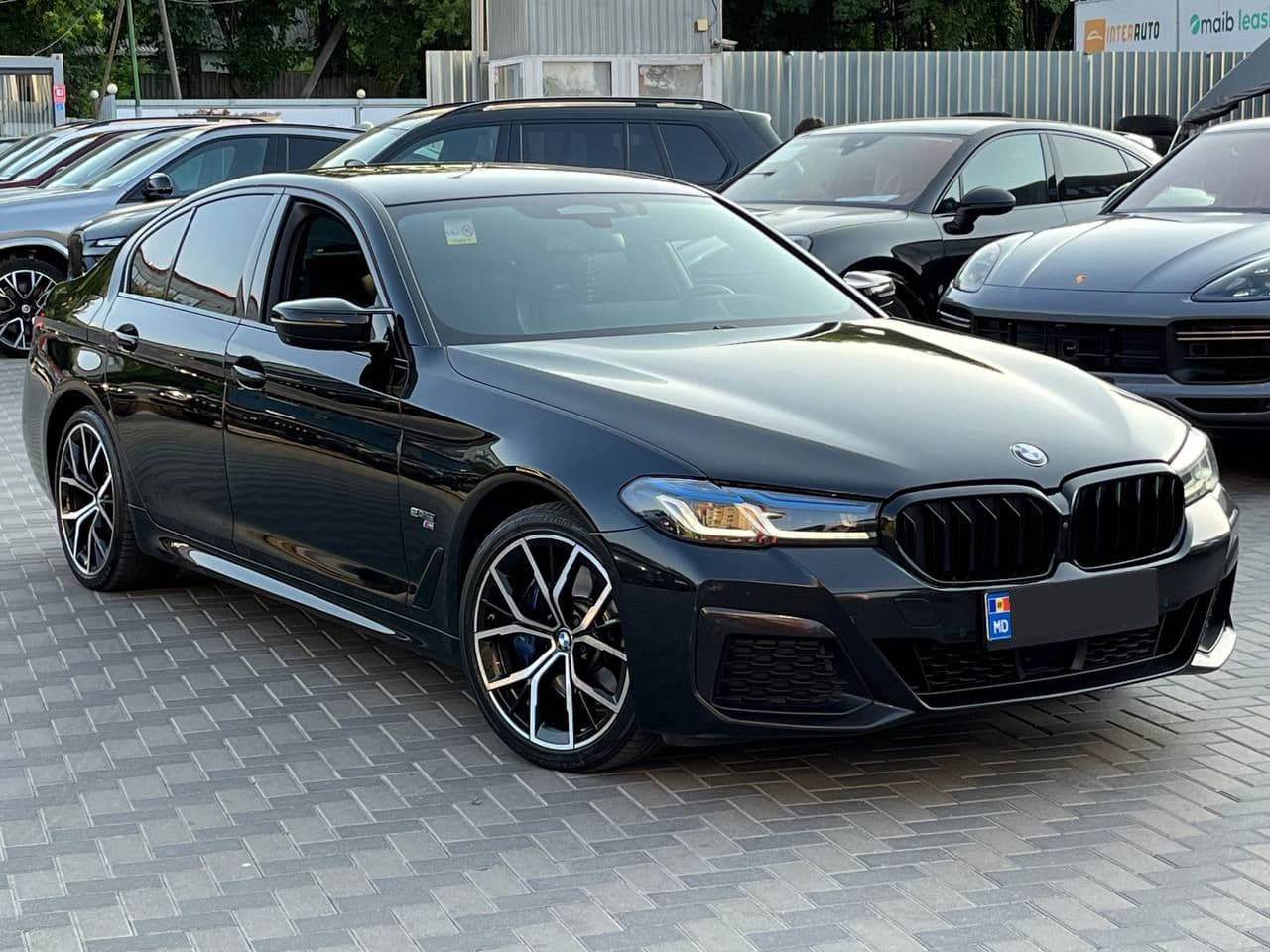 BMW 530e 2020 — Миниатюра 3