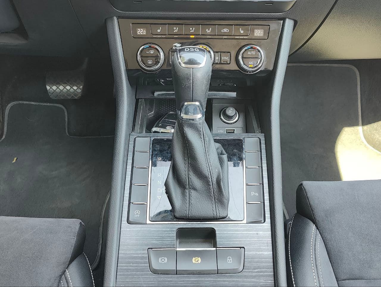 Skoda Superb 2020 — Миниатюра 15