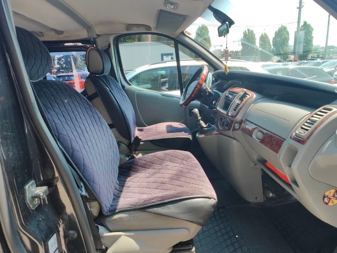 Renault Trafic 2009 — Миниатюра 7