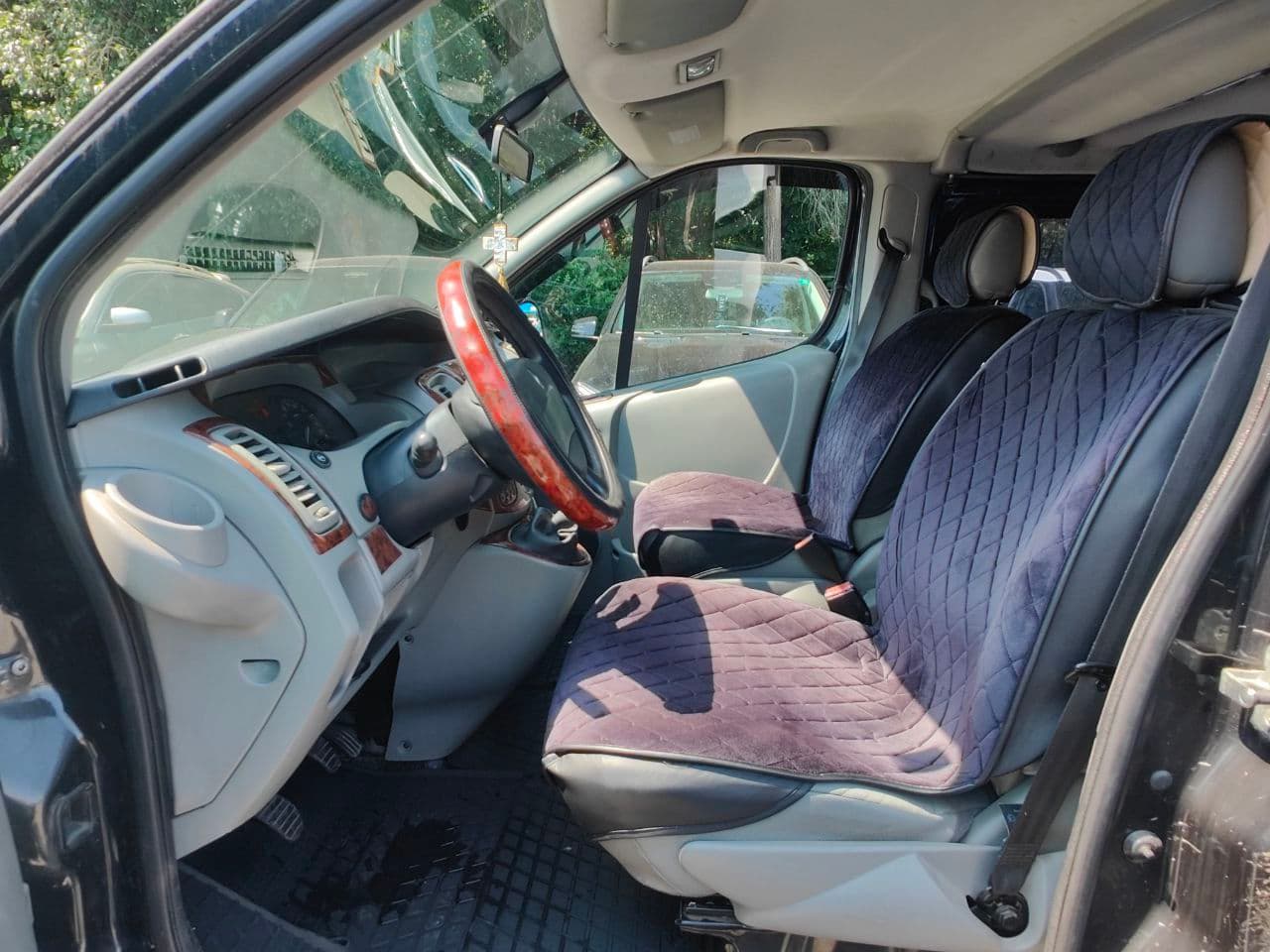 Renault Trafic 2009 — Миниатюра 5