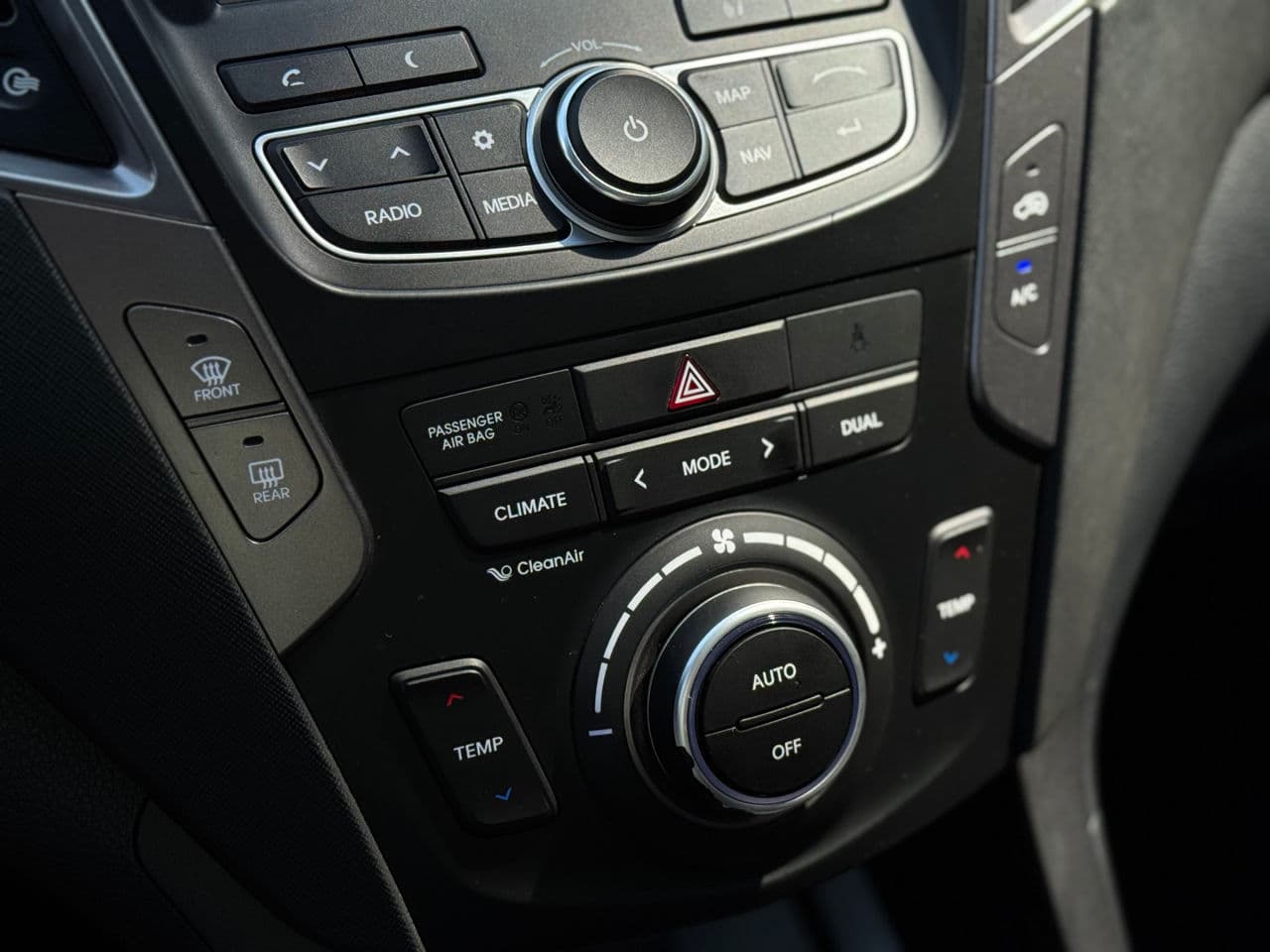 Hyundai Santa Fe 2015 — Миниатюра 14