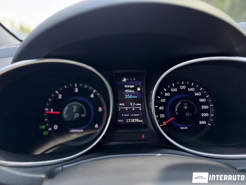 Hyundai Santa Fe 2015 — Миниатюра 12