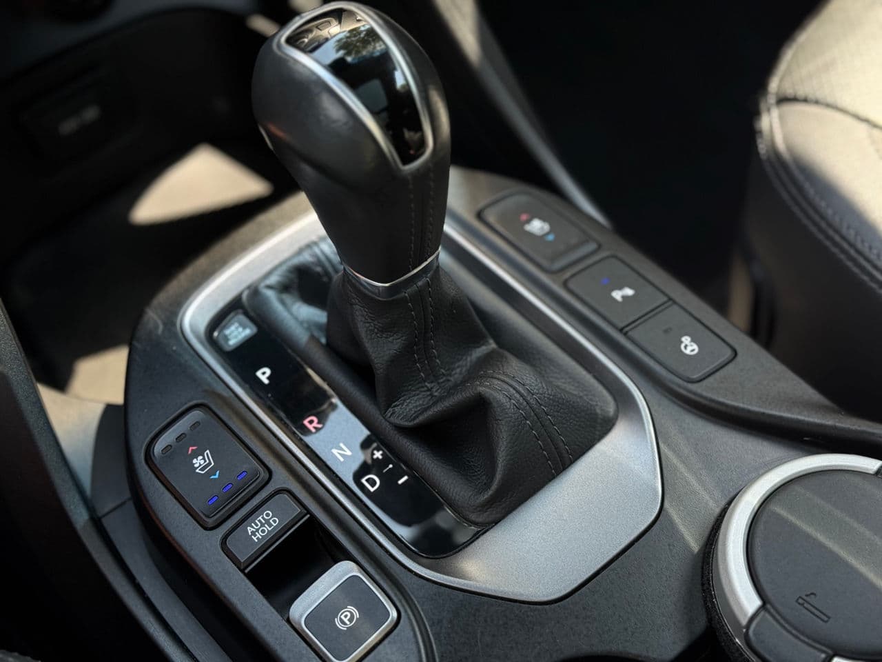Hyundai Santa Fe 2015 — Миниатюра 15