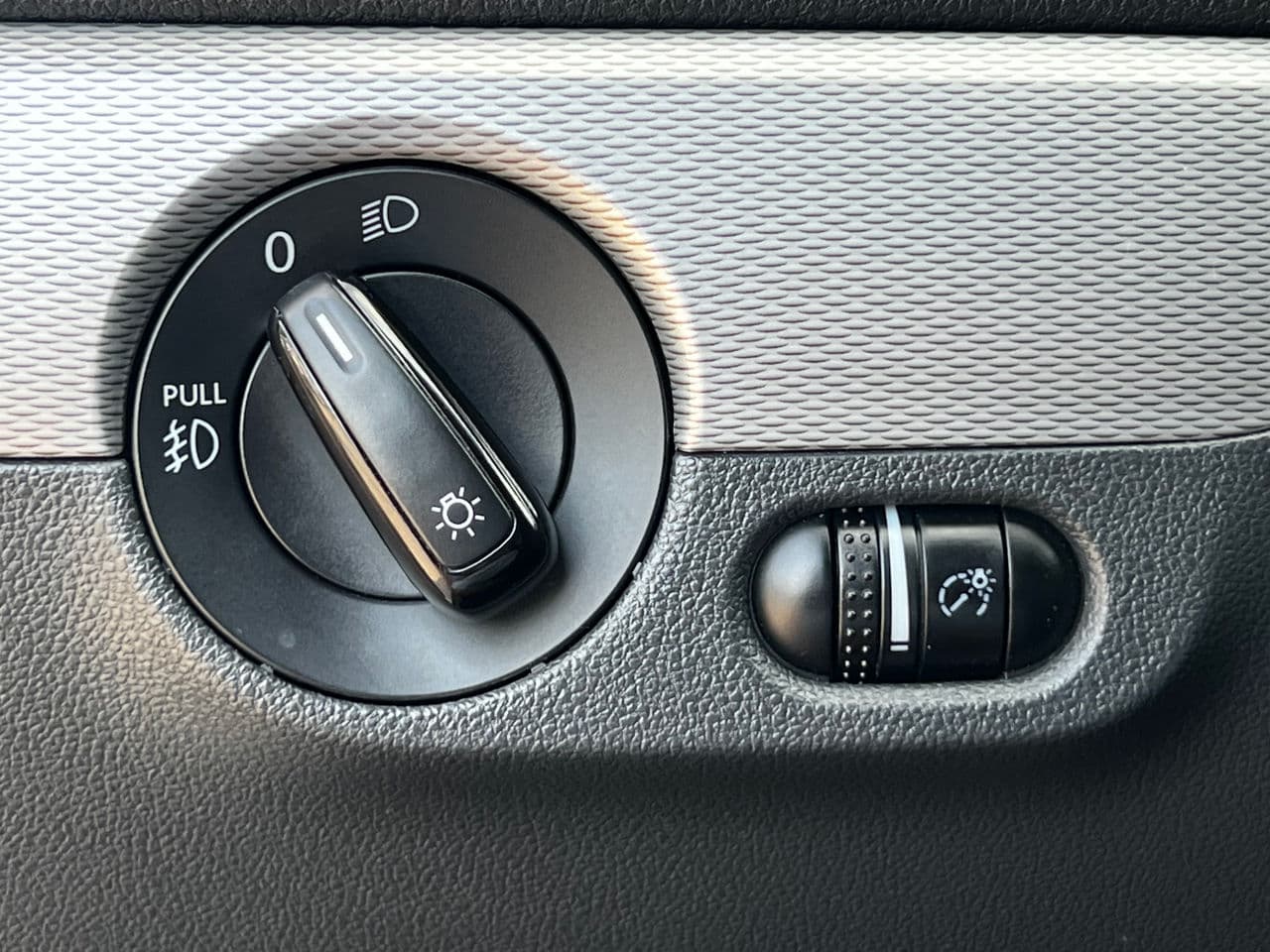Volkswagen Jetta 2016 — Миниатюра 14