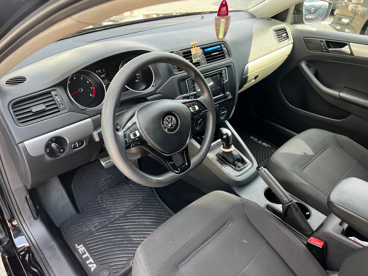 Volkswagen Jetta 2016 — Миниатюра 5