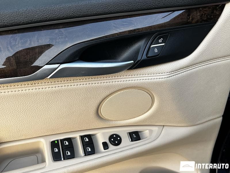 2016 BMW X5 2.5D — Miniatură 16