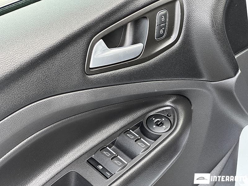 Ford Kuga 2018 — Миниатюра 17