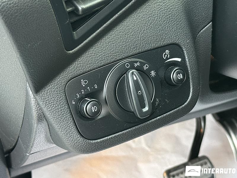 Ford Kuga 2018 — Миниатюра 16