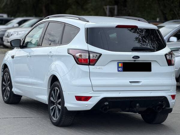 2018 Ford Kuga — Miniatură 3