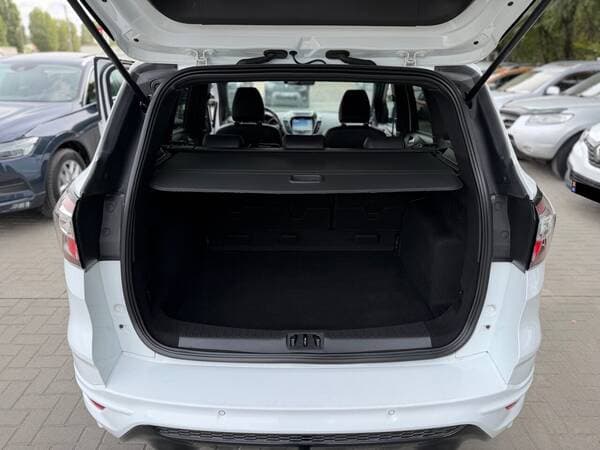 2018 Ford Kuga — Miniatură 18