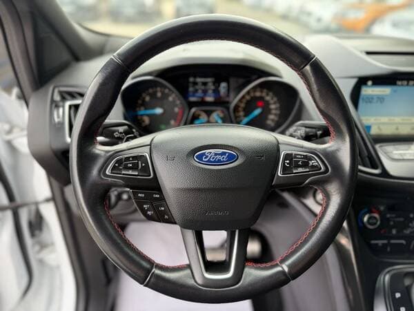 2018 Ford Kuga — Miniatură 9
