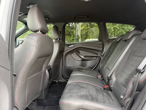 2018 Ford Kuga — Miniatură 16