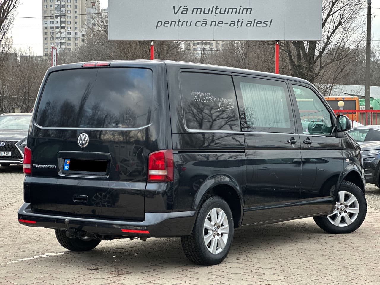Volkswagen Transporter 2012 — Миниатюра 3